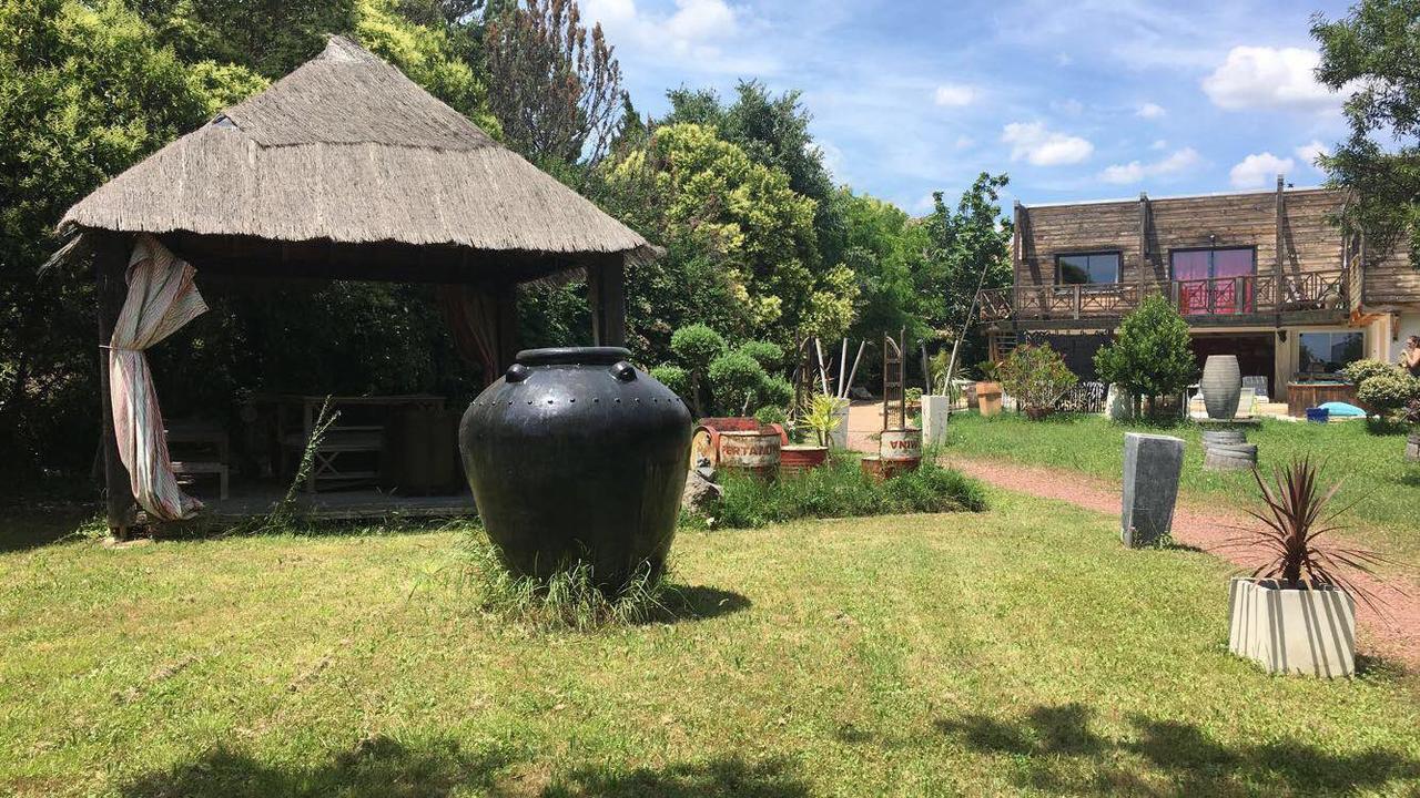 Esprit D'Ailleurs Bed & Breakfast Baillargues Dış mekan fotoğraf